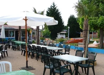 Restaurant sous les Palmiers à Villefranche-sur-Saône, Rhône (69)