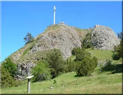 Roc de Peyre à Saint-Sauveur-de-Peyre, Lozère (48)