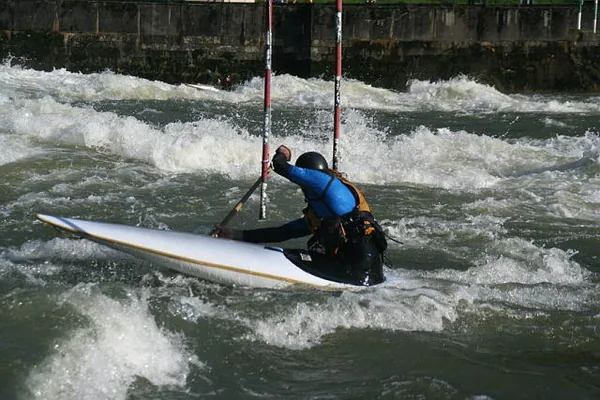 Roche Canoë Kayak à Roche-lez-Beaupré, Doubs (25)