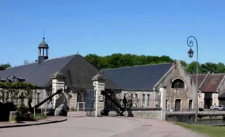 Site du Vieux Guérigny à Guérigny, Nièvre (58)