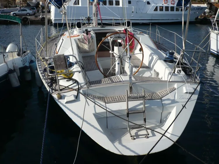 Société Euroyachting Locabat à Le Lavandou, Var (83)
