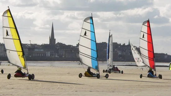 Surf School Saint Malo à Saint-Malo, Ille-et-Vilaine (35)