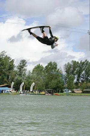 Téléski Nautique Exo 83 à Le Muy, Var (83)