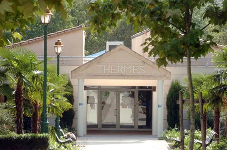 Thermes des Fumades-Les-Bains à Allègre-les-Fumades, Gard (30)