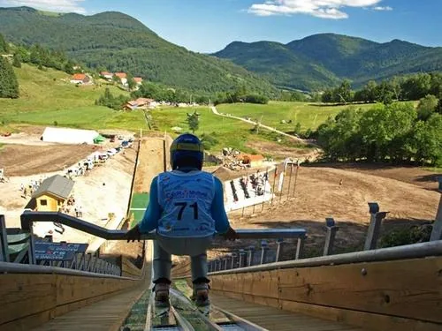 Tremplin de Ski sur Piste Synthetique à Bussang, Vosges (88)