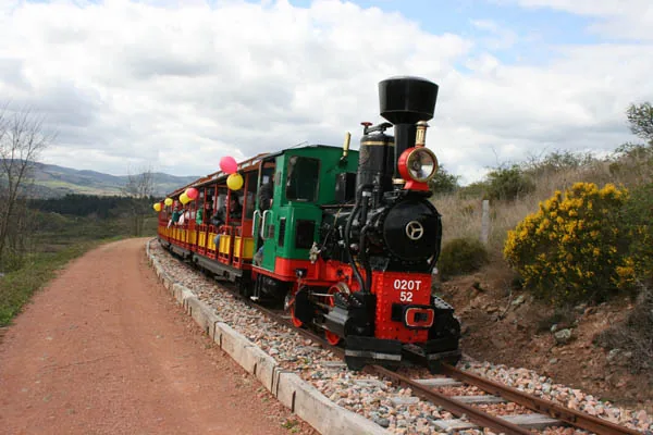 Train Touristique des Belvédères à Commelle-Vernay, Loire (42)