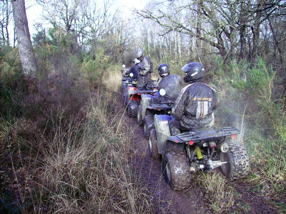 V.L.S.A. Sports Mécaniques à Chênehutte-Trèves-Cunault, Maine-et-Loire (49)