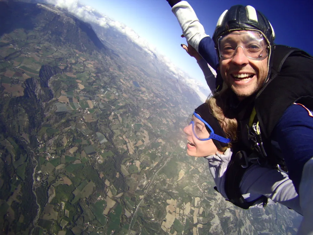 Véloce Parachutisme à Tallard, Hautes-Alpes (05)