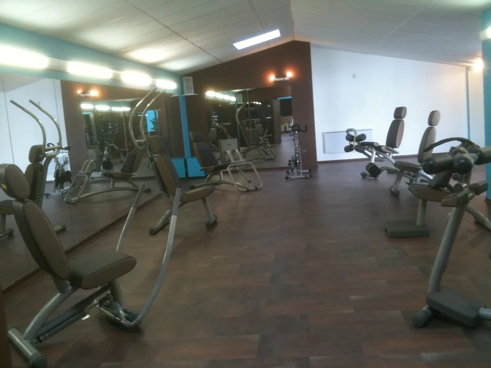 CIRCUIT FORME