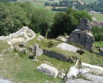 Vestige du Château de Présilly à Présilly, Jura (39)