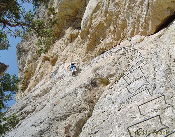 Via Ferrata de la Grande Fistoire à Le Caire, Alpes-de-Haute-Provence (04)