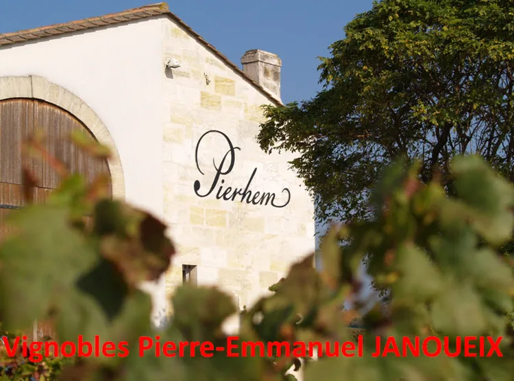 Vignobles Janoueix à Montagne, Gironde (33)
