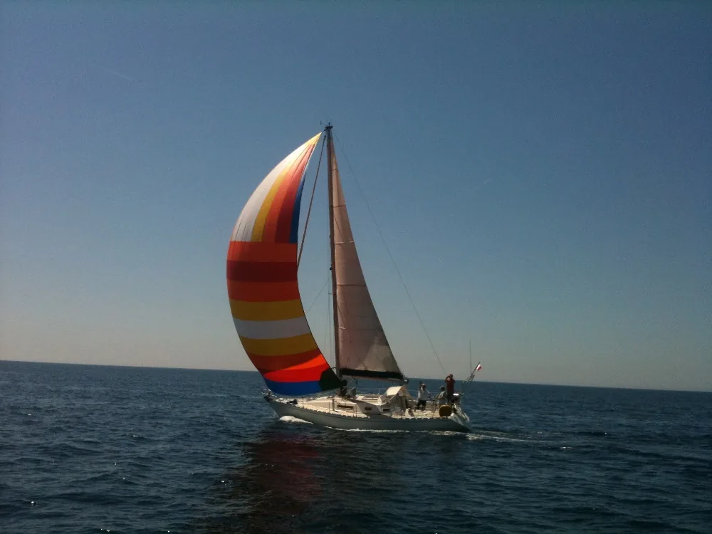 Voilier Teiki à Marseille, Bouches-du-Rhône (13)