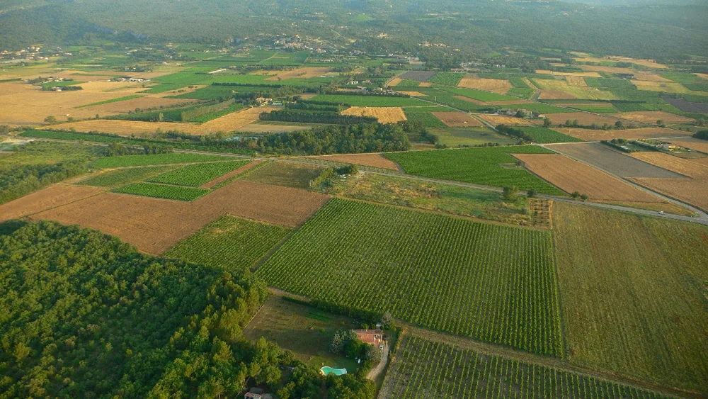 Vol-Terre à Saint-Saturnin-lès-Apt, Vaucluse (84)