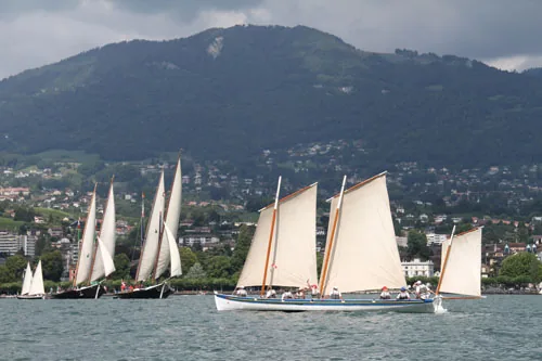 La Yole sur le lac Léman