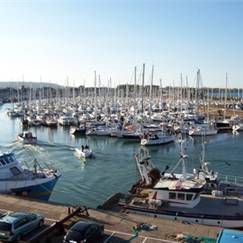Au Bord du quai