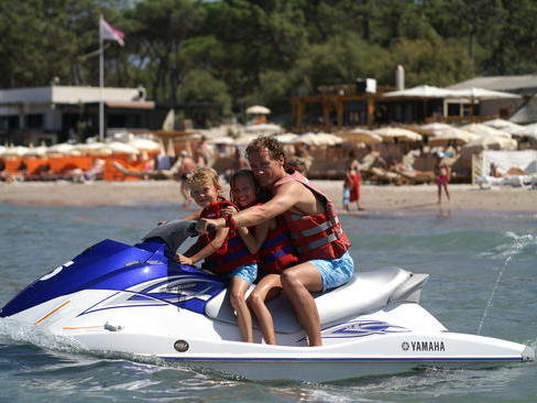 Calvi Jet Location