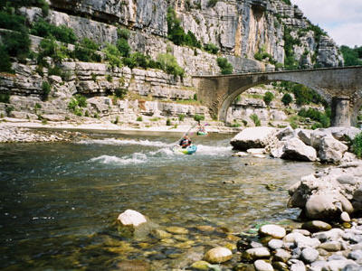 Canoë Kayak - Rivière et canoës