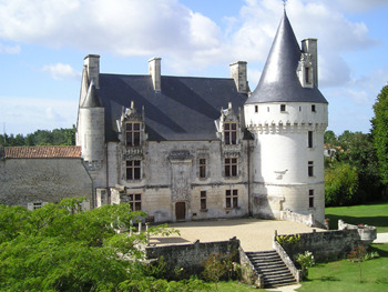 Château de Crazannes