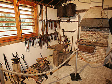 Conservatoire des meules et des pavés du Bassin d'Epernon