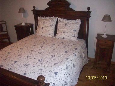 Gite-Chambre d'Hotes Peyregros