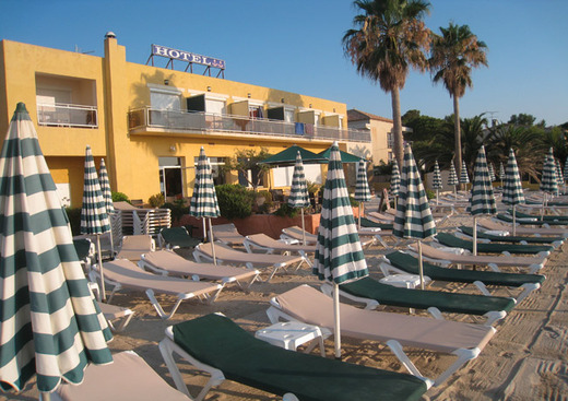 Hôtel la Potinière les 3 Palmiers