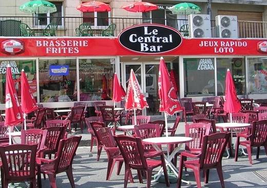Le Central Bar