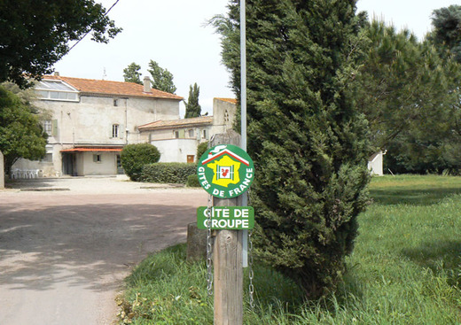 Les Écuries de L'Arque