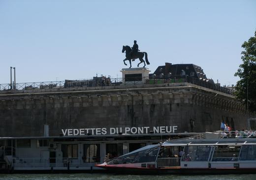 Les Vedettes su Pont Neuf