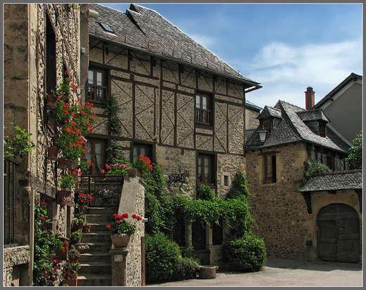 Visite de Ville de Ste Eulalie d'Olt