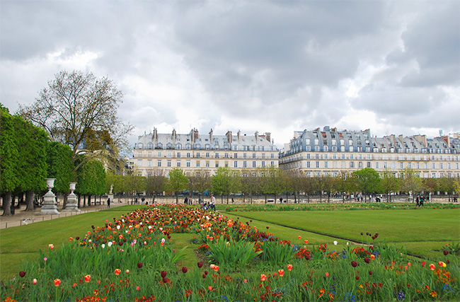 Visite du musée du Louvre, Jardin des Tuileries, Paris 2017